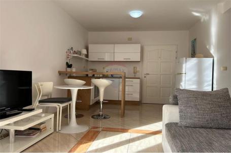 Novalja - three-room apartment near the center