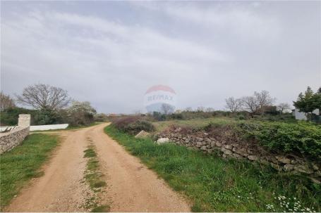 Land Donje Raštane, Sveti Filip I Jakov, 1.950m2