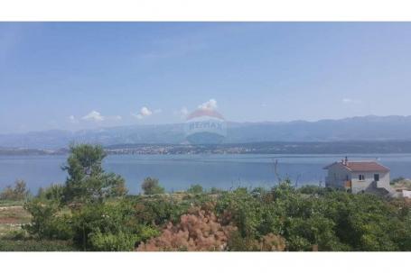 Land Novigrad, 585m2