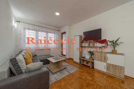 OBRENOVAC RVATI 45m2 , L , 75000e