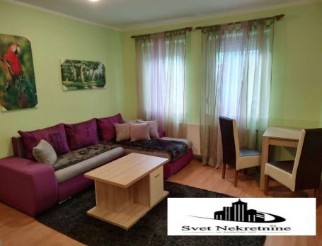 NOVI SAD - BULEVAR - 25. 00 m2