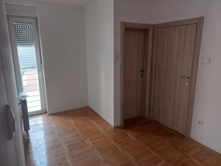 NOVI SAD - TELEP - 94. 00 m2