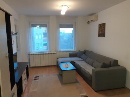 NOVI SAD - SOCIJALNO - 42. 00 m2