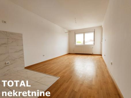 2 Dvosoban stan NOVI SAD, 104420€