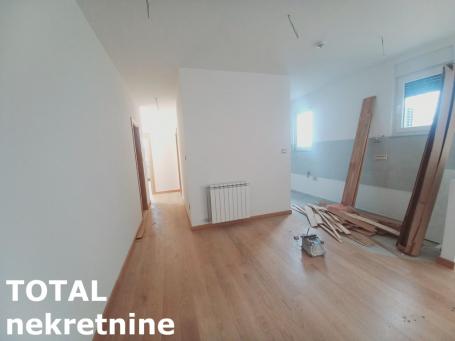 3 Trosoban stan NOVI SAD, 239780€