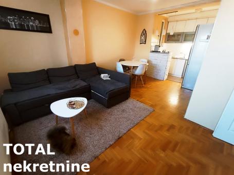 2 Dvosoban stan NOVI SAD, 119000€