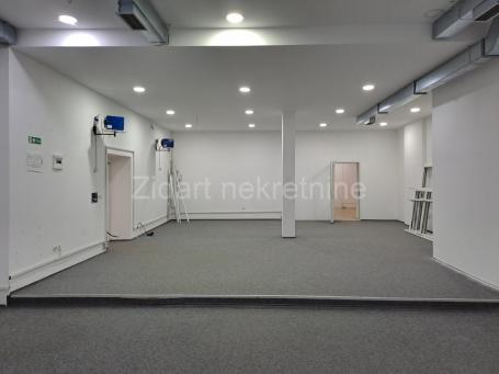 Poslovni prostor, Zemun, Pregrevica, 390m2