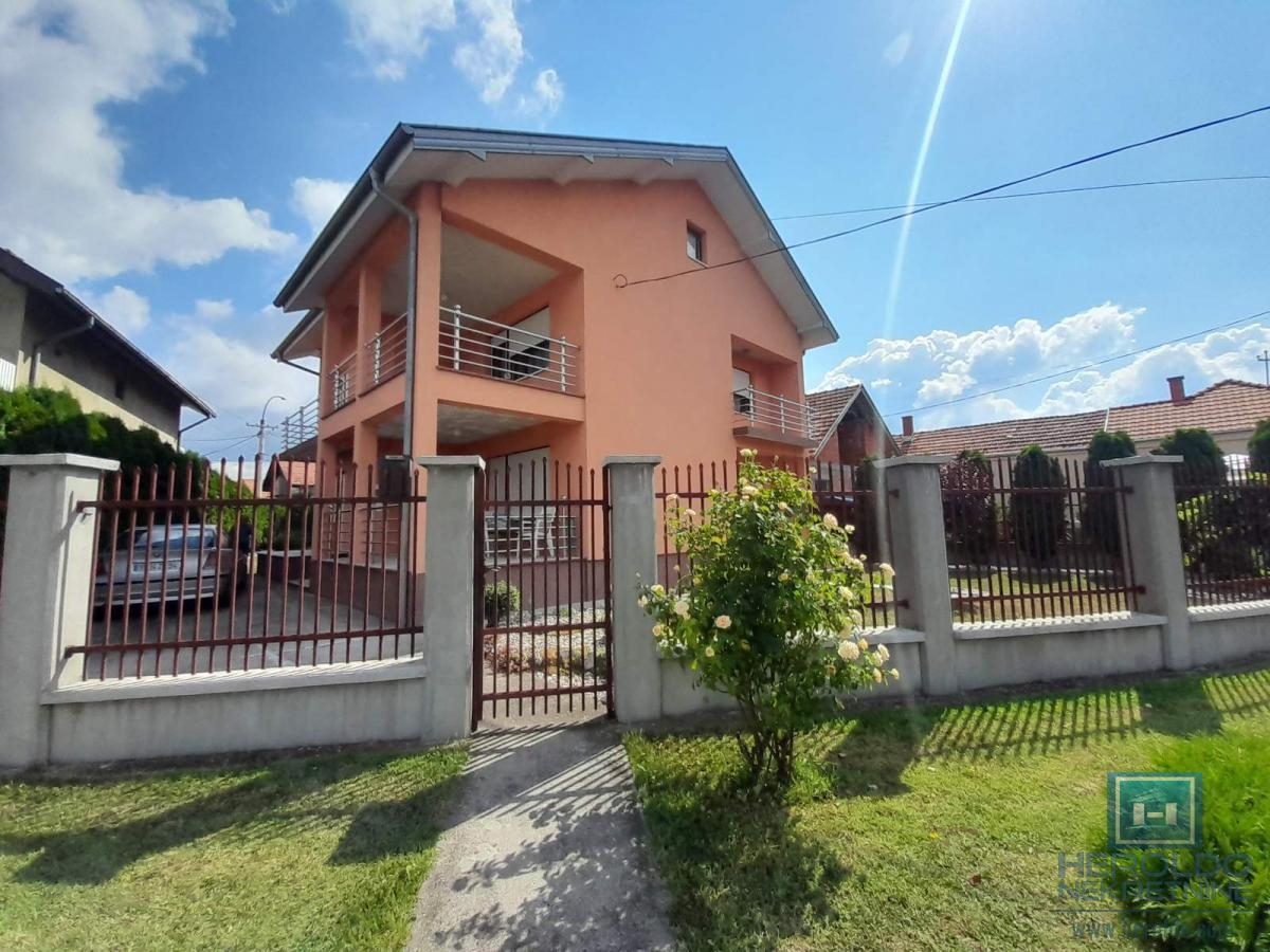 Houses for sale in Ćuprija