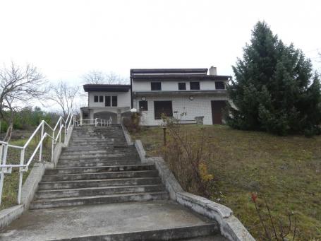 House in a phenomenal location