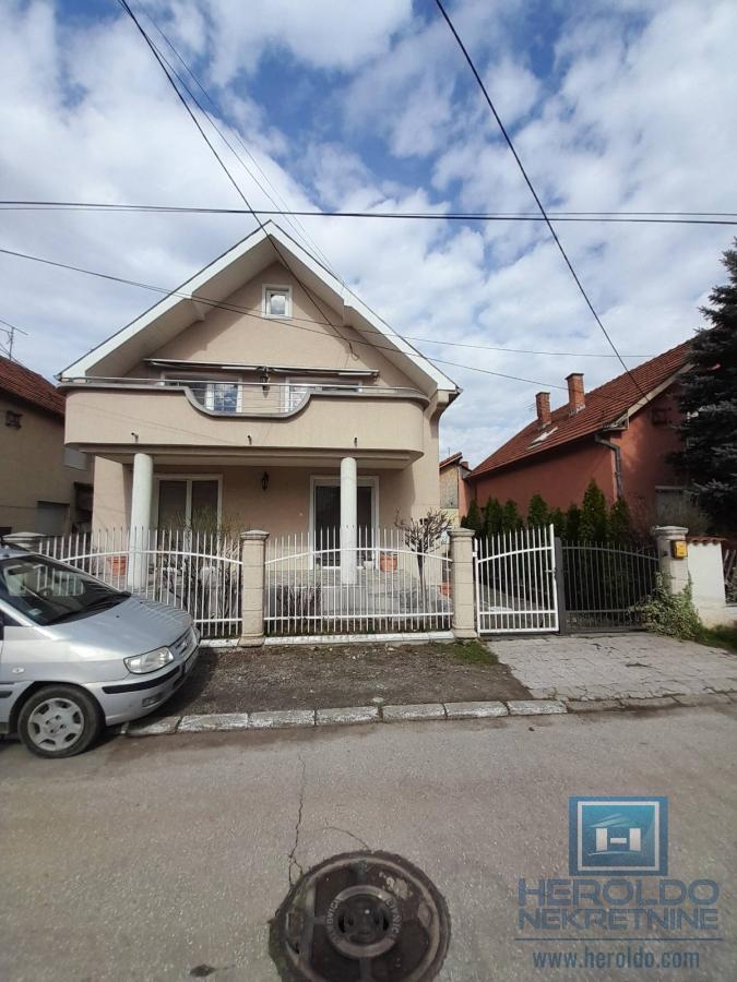 Houses for sale in Ćuprija