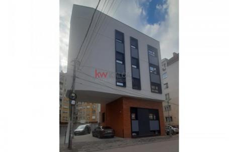 CENTAR-Novogradnja-3. 5-soban stan, 98m2, III sprat, lift