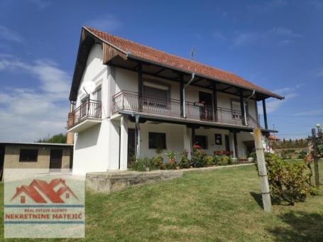 LUŽNICE- KUĆA 230 M2+3 POMOĆNE ZGRADE +22 ARA, CENA – 85. 000 E