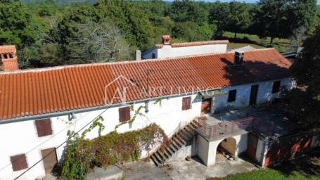 Žminj - surroundings, autochthonous Istrian estate in the center of Istria