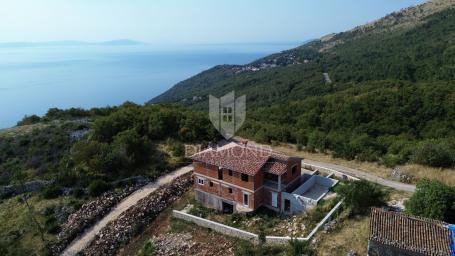 Brseč, surroundings, Rohbau house with sea view