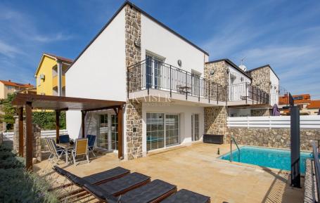 Kornić, Insel Krk - Villa 121m2 mit Meerblick und Swimmingpool