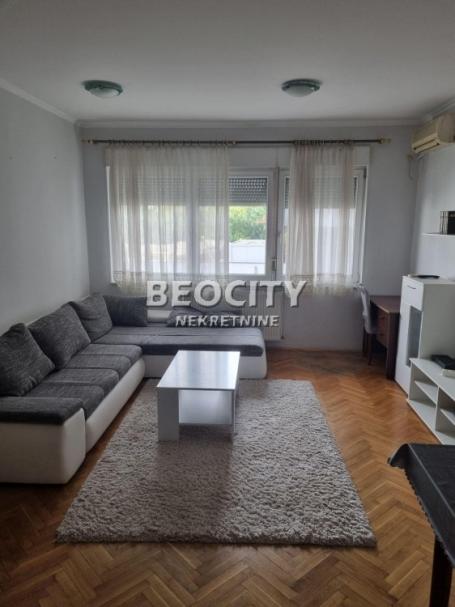 Novi Sad, Grbavica, Bulevar Cara Lazara, 2. 0, 50m2, 500EUR