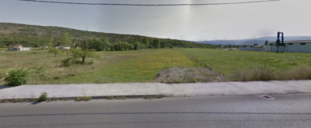 Danilovgrad, 7, 500 m2 Plot Next to Main Highway