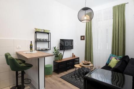 ISTRIEN, PULA, ZENTRUM – 1BR+DB Luxusapartment im Herzen der Stadt