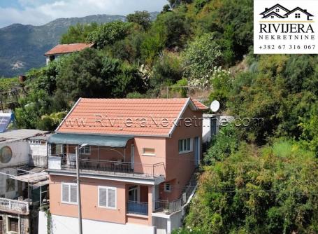 Cottage with a great view of the sea Zelenika Herceg Novi