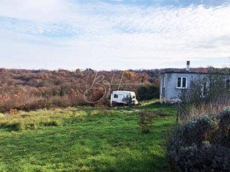 Land Krnica, Marčana, 11.665m2