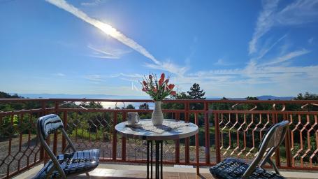 Mošćenička Draga, Familienhaus mit Meerblick