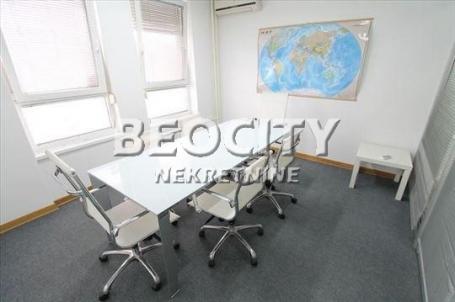 Novi Beograd, Blok 67,  (Belvil)  -Đorđa Stanojevića, 6. 0, 100m2, 1700EUR  garažna mesta