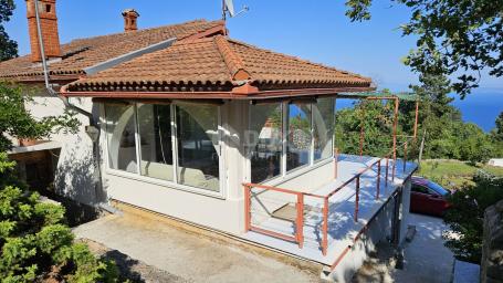 OPATIJA, SVETA JELENA - Haus 200m2 mit Meerblick + Umgebung 1000m2