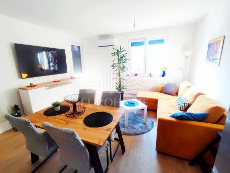 Flat Vukomerec, Peščenica - Žitnjak, 46m2