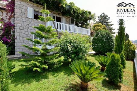 Waterfront stone house in Kumbor Boka Bay