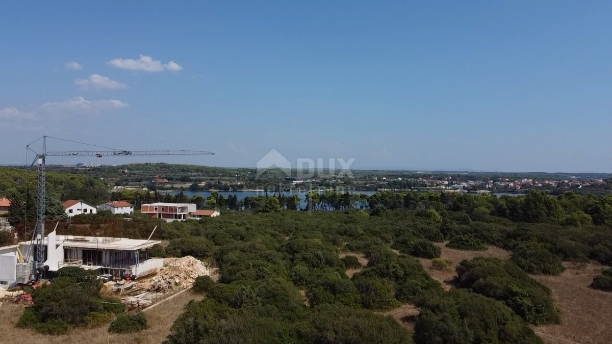 ISTRIA, BANJOLE - Building land for apartments or a holiday villa!