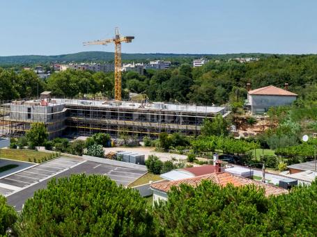 ISTRIA, LABIN - Apartment with a garden in a new building