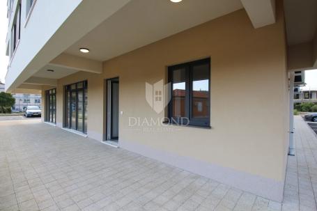 Labin, studio apartment on the ground floor of a new building