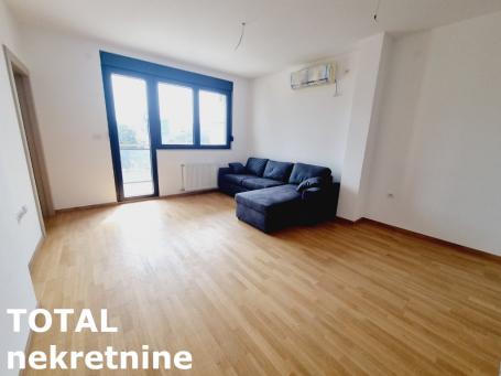 3 Trosoban stan NOVI SAD, 185400€