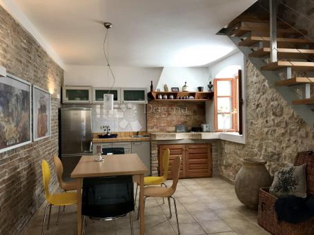 House Susak, Mali Lošinj, 121m2