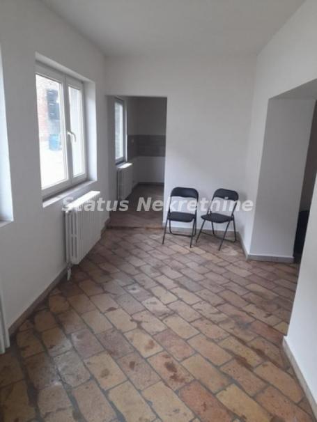 Bukovac-Renovirana Uknjižena Porodična kuća 122 m2 u lepom kraju-065/385 8880