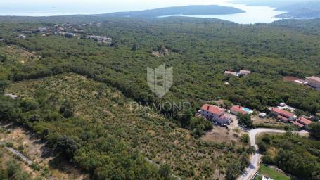 Labin, Large building plot in a great location