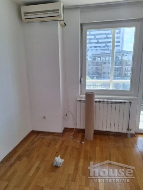 Izdavanje NOVI SAD, BULEVAR, kv: 65, € 600, ID: 9116466