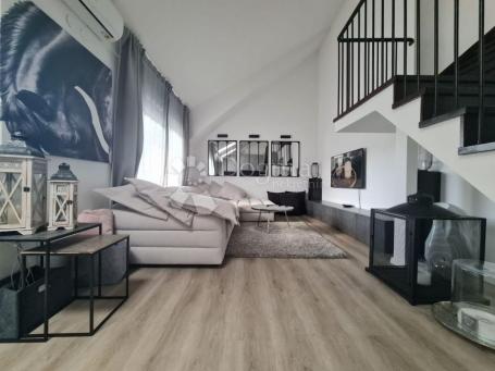 Flat Gornji Bukovac, Maksimir, 202m2