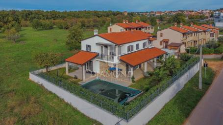 Haus Novigrad, 184m2