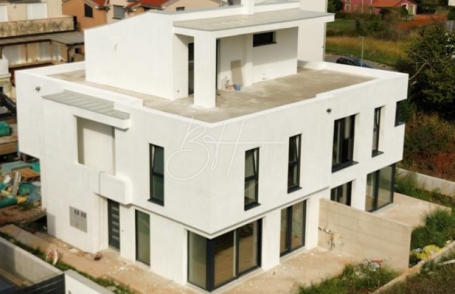 Flat Zambratija, Umag, 61m2