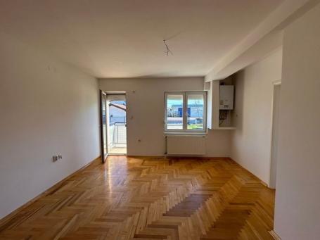 534828-Dvoiposoban-45m2-Adice