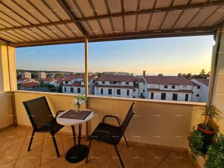 Stan Novouređeni penthouse s pogledom na more, Poreč!