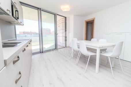 Wohnung Rovinj, 101m2