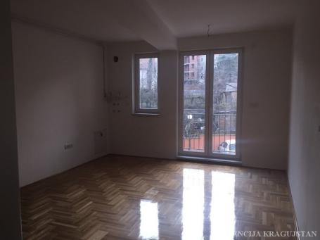 Prodaja, Stan, 59. 50m2 , Centar