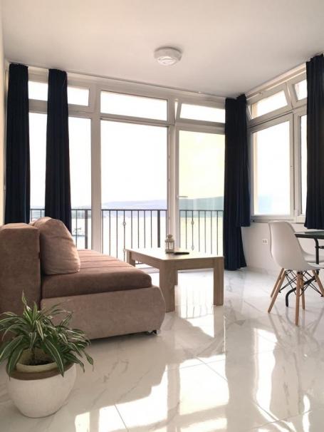 For rent: One-bedroom apartment, first line to the sea, Tivat, Belani