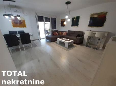 3 Trosoban stan NOVI SAD, 87550€