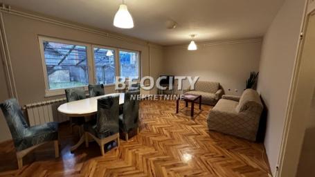 Novi Beograd, Bežanija, Vinogradska, 5. 0, 100m2, 1000EUR