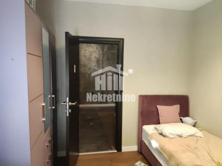 Bežanijska Kosa duplex, uknjiženo 92m2, mereno 120m2 ID#1432