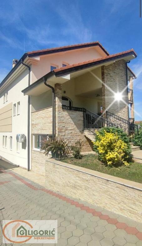 Vila lux - Barajevo - Vrhunskog kvaliteta