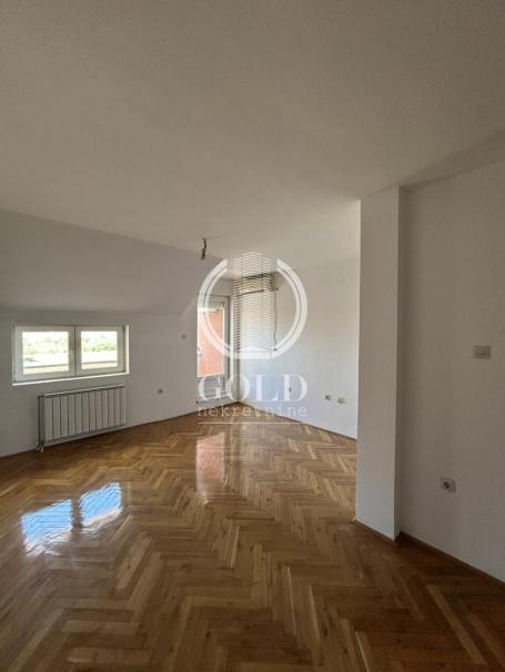 Bul. Jovana Dučića. Četvorosoban! 94m2, 1400eur/m2! ID#7490